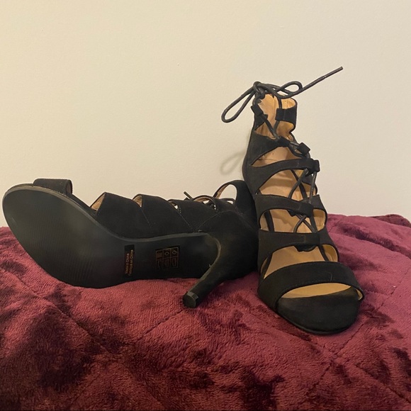 Sergio Bari 31/2 inch open toe shoe - Picture 3 of 3